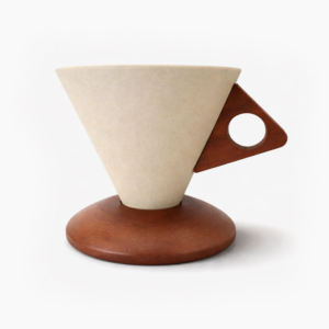 Ceramic coffee cup with wooden base – Style A